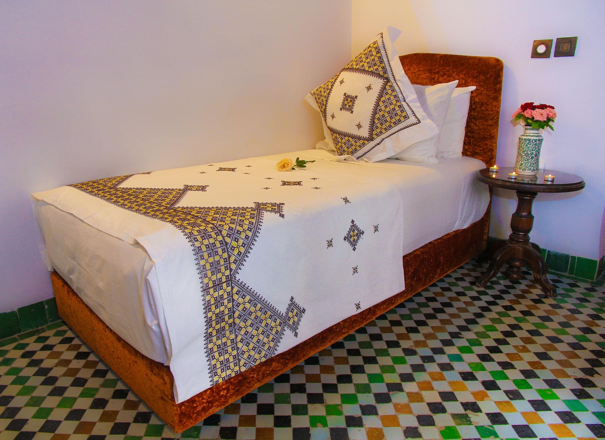 Riad Alya Фес Екстериор снимка